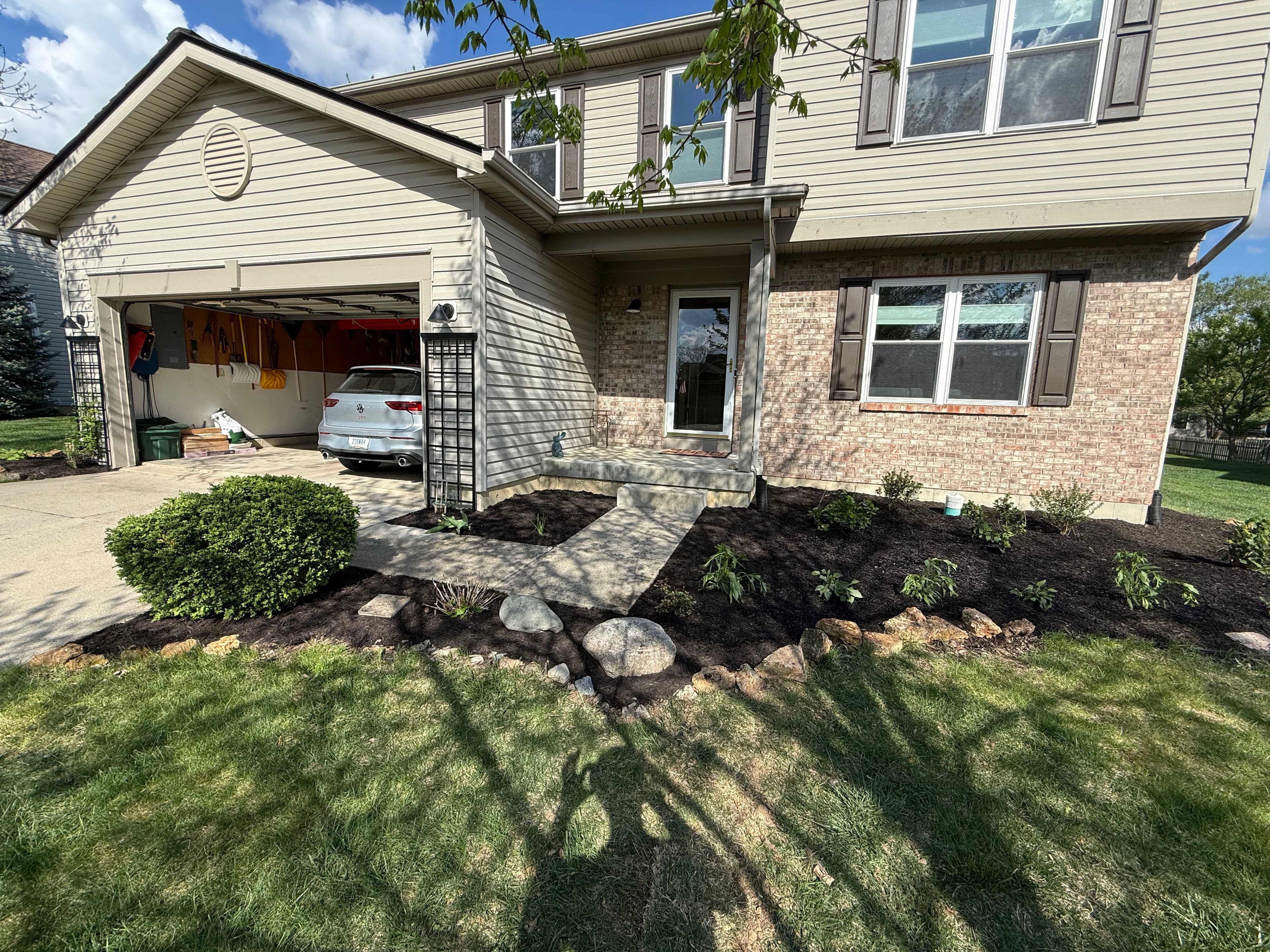 Project Shrub Removal, New Plantings and Fresh Mulch in Fishers IN image