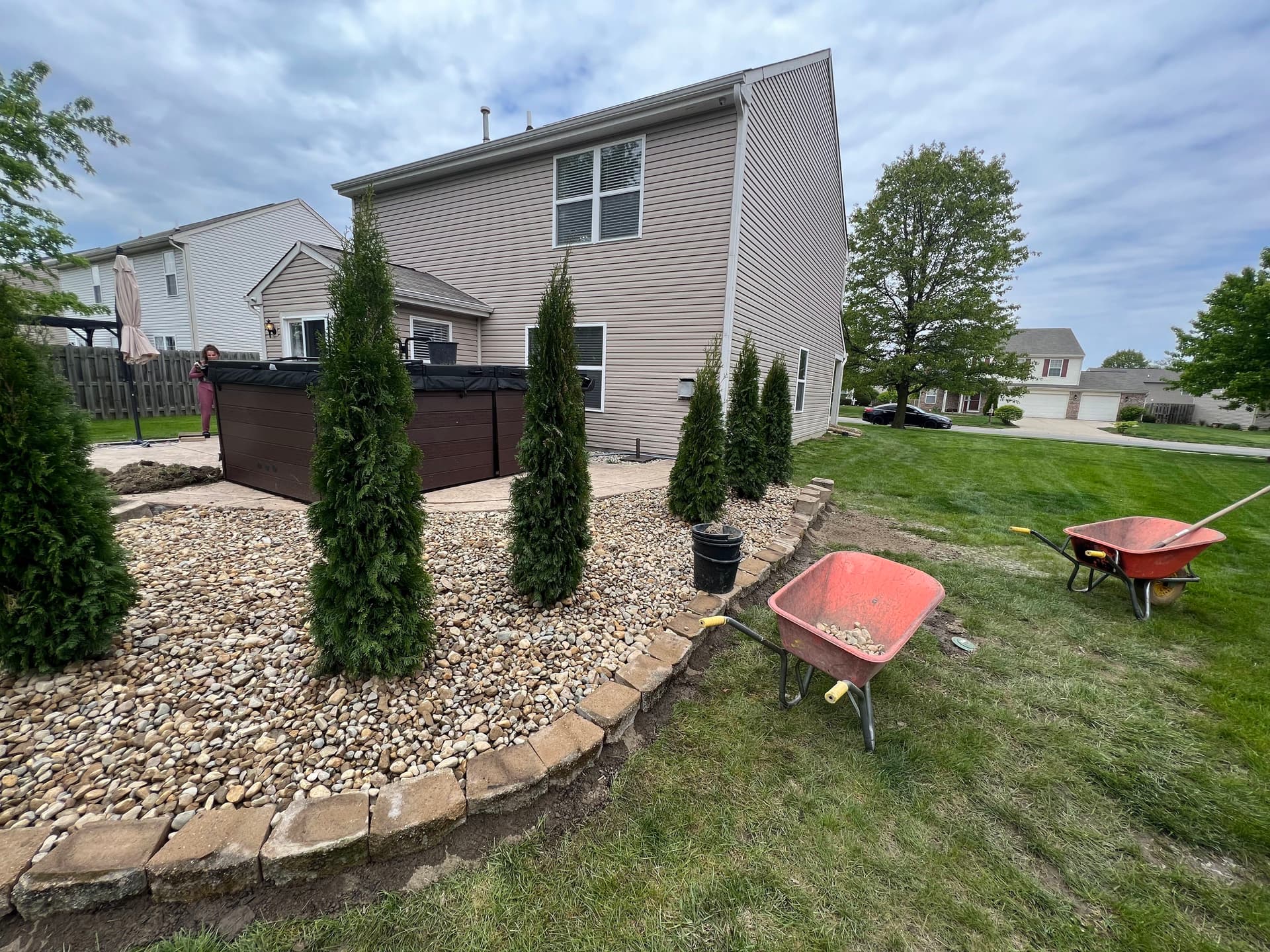 Gallery photos for Stunning Lawn Transformations by Shelton Exterior Designs: Image #3