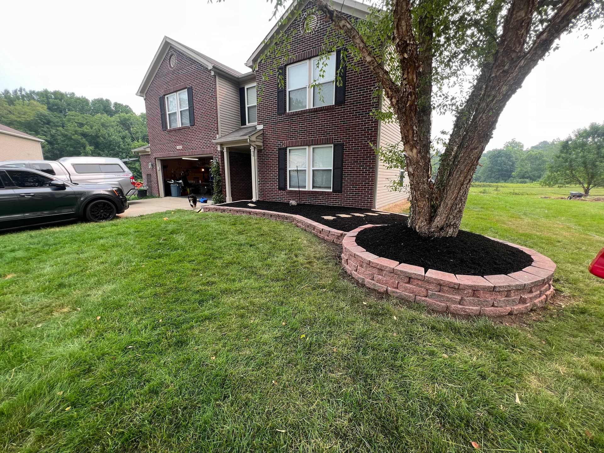 Gallery photos for Stunning Lawn Transformations by Shelton Exterior Designs: Image #1